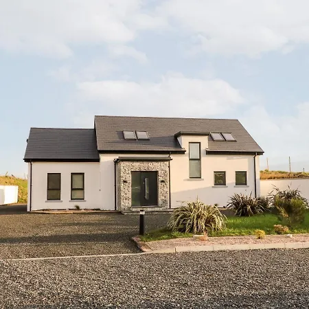 The Beachhouse * Cashel Hill