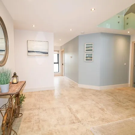 The Beachhouse *